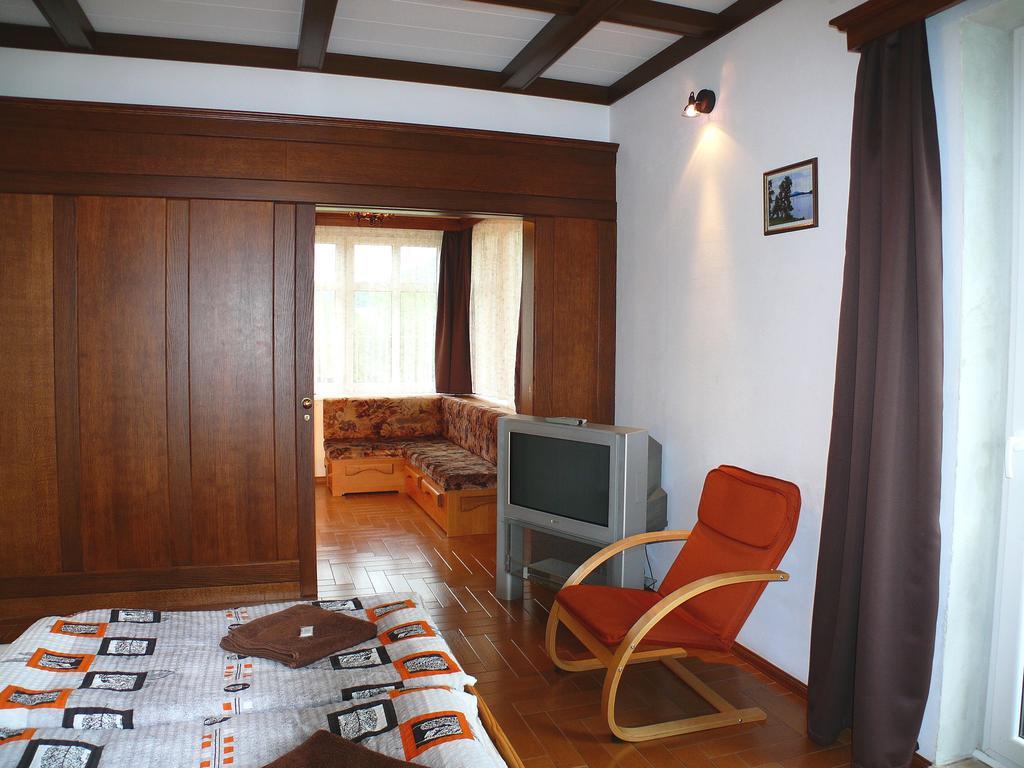 Pension Faema Гаррахов Екстер'єр фото