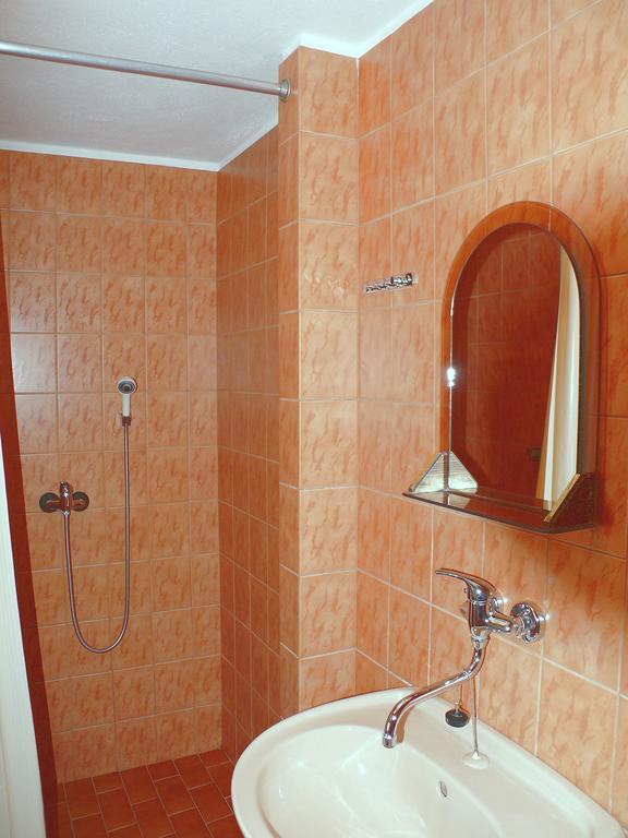Pension Faema Гаррахов Екстер'єр фото